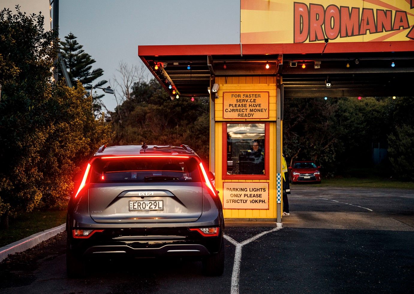 Dinner Show Ev Charge